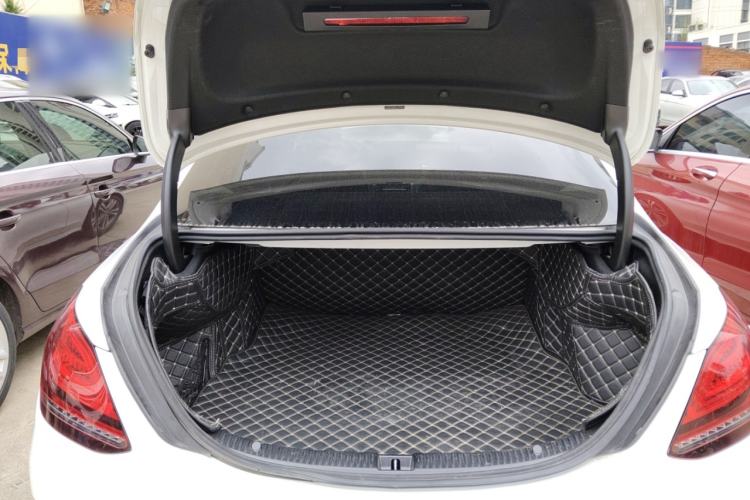 Used Mercedes-Benz C-Class 2020 Restyled C 200 L Fashion Edition Sport Version Trunk