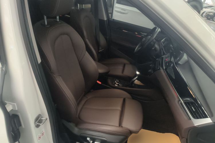 Used BMW X1 2022 sDrive25Li Leading Model
