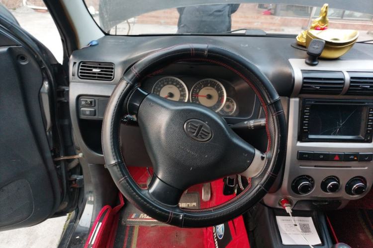 Used FAW Senya S80 2011 1.5L Manual 7-Seater Urban Elite Edition
