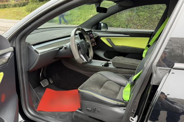 Used Tesla Model Y 2021 Standard Range Rear-Wheel Drive Version
