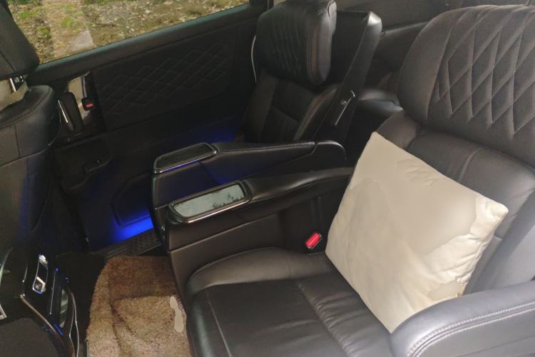 Used Honda Elysion 2019 2.0L Hybrid Luxury Edition