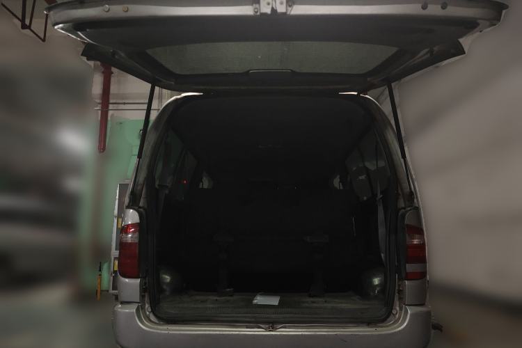 Used Jinbei Grace 2008 2.4L Prestige Luxury (Long Wheelbase) 9-Seater 4RB2