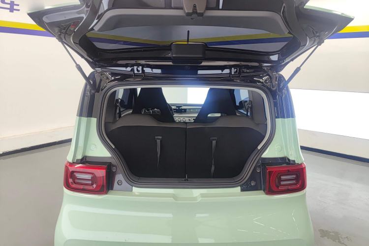 Used Wuling Hongguang MINIEV 2022 Macaron Premium Model – Lithium Iron Phosphate