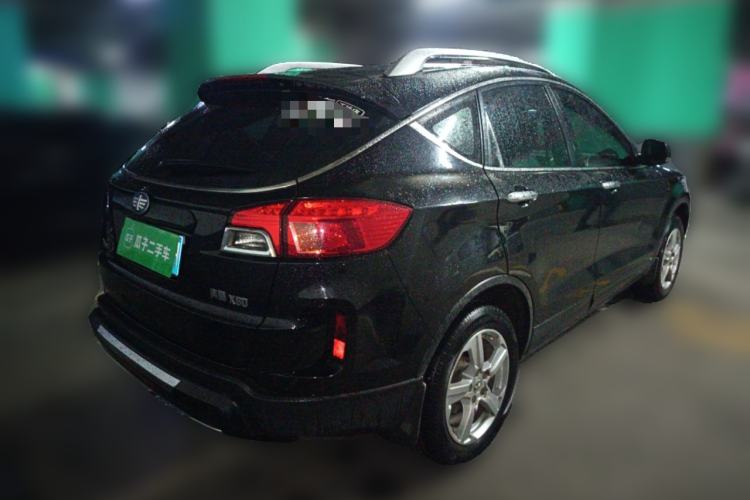 Used Bestune X80 2013 2.0L automatic comfort version
