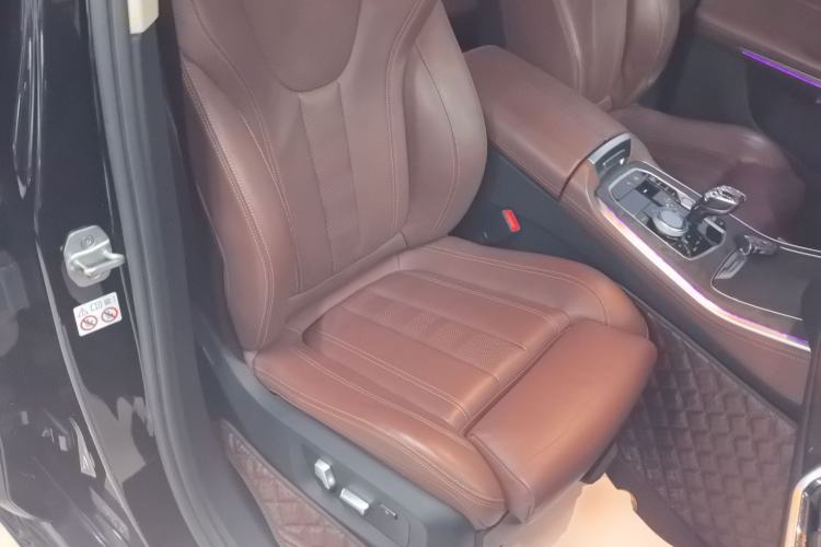 Used BMW X5 2021 xDrive40i M Sport Package
