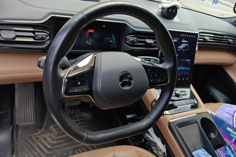 Used Nio ES8 2022 75 kWh Six-Seater Version Steering Wheel