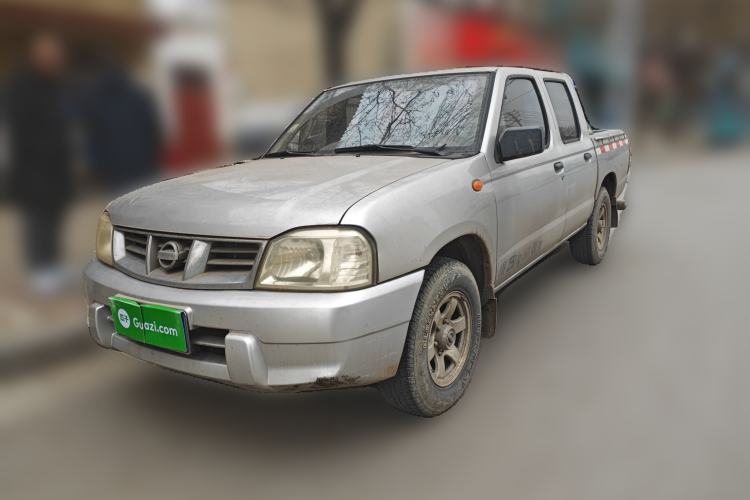 Used Nissan D22 2013 2.4L Gasoline Two-Wheel-Drive Standard Model