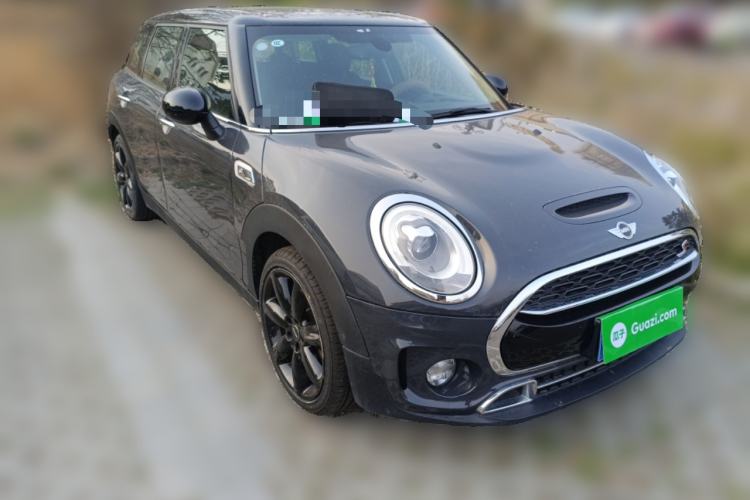 Used MINI Clubman 2016 Revised 2.0T COOPER S Front Right 45 Deg