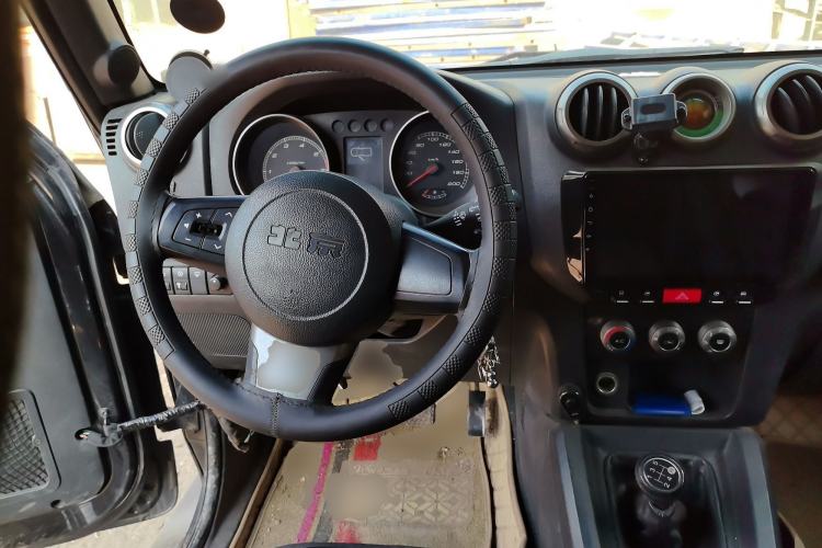 Used BAIC Off-Road BJ40 2014 2.4L Manual Cool Wilderness Edition Steering Wheel