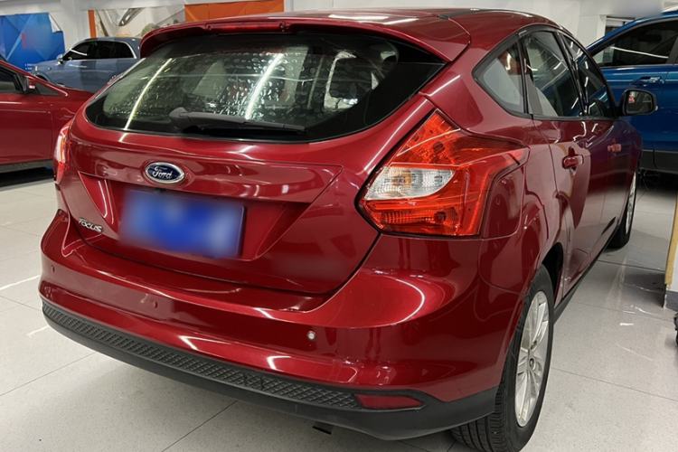 Used Ford Focus 2012 Hatchback 1.6L Automatic Comfort Model Exterior 3