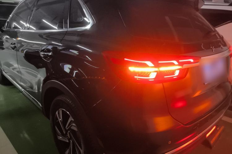 Used Hongqi HS5 2022 Revised Version 2.0T Smart Connect Flagship Edition