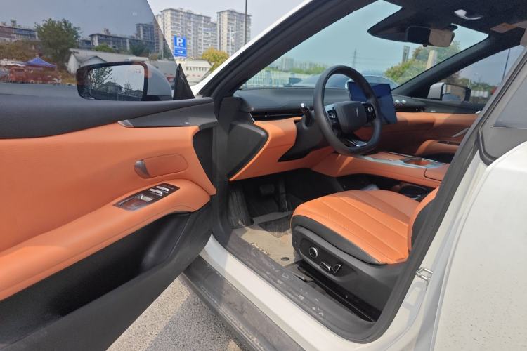 Used Deepal L07 2024 230Max Qiankun Intelligent Driving ADS SE Range-Extended Version