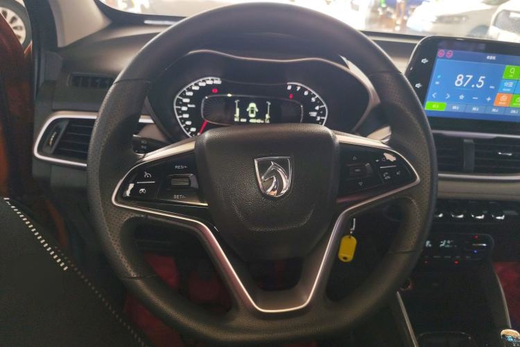 Used Baojun 510 2017 1.5L Manual Fashion Model
