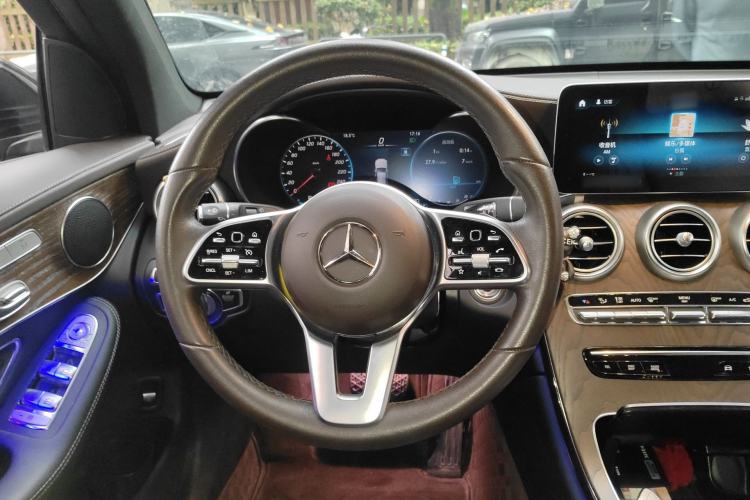 Used Mercedes-Benz GLC 2022 Second Facelift GLC 260 L 4MATIC Luxury Edition
