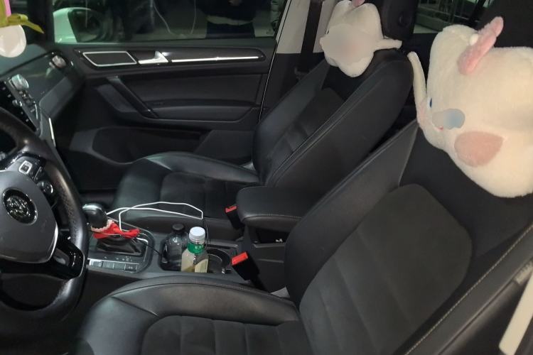 Used Volkswagen Golf Sportsvan 2018 230TSI Automatic Luxury Model
