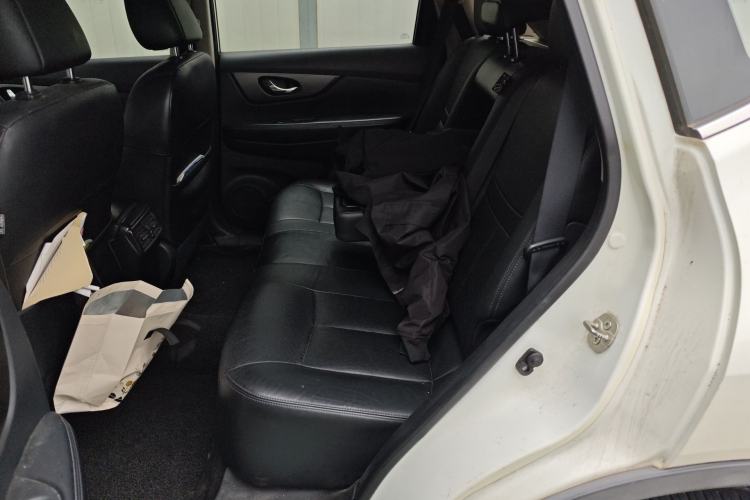 Used Nissan X-Trail 2014 2.0L CVT Comfort Edition 2WD Left Rear Seat