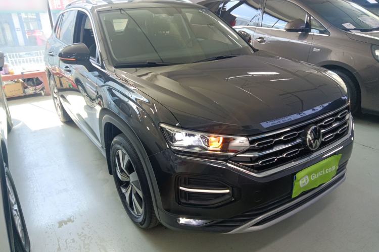 Used Volkswagen Tayron 2022 280TSI Two-Wheel Drive Luxury Smart Connectivity Version Front Right 45 Deg