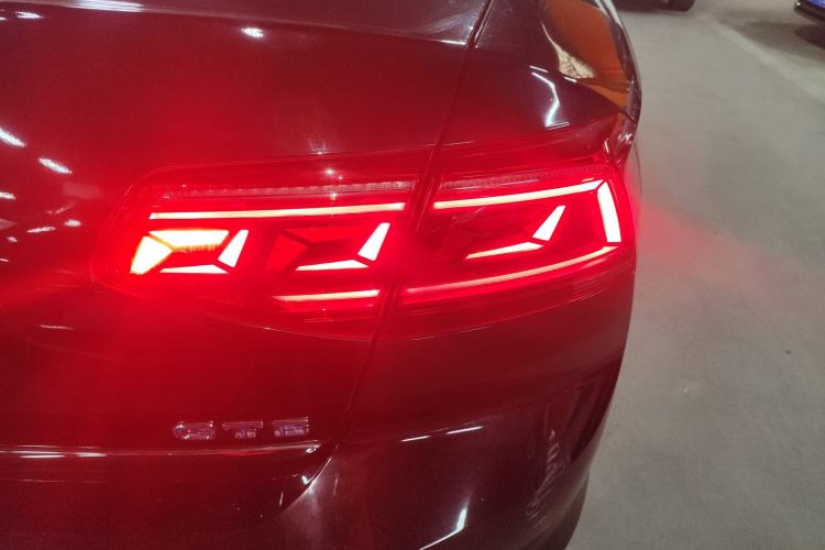 Used Volkswagen Magotan GTE Plug-in Hybrid 2022 GTE Luxury Model