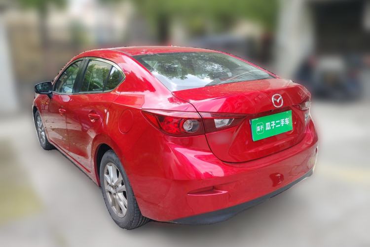 Used Mazda 3 Axela 2016 Sedan 1.5L Automatic Luxury Model
