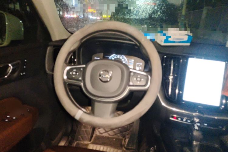 Used Volvo XC60 2020 T5 4x4 Zhiyi Luxury Edition
