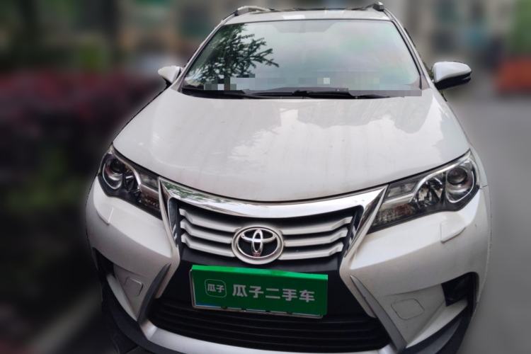 Used Toyota RAV4 2015 2.0L CVT Two-Wheel Drive Fashion Edition
