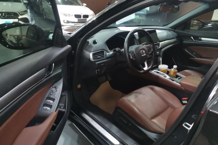 Used Honda Inspire 2022 Lingpai Hybrid 2.0L Pure Elegant Edition
