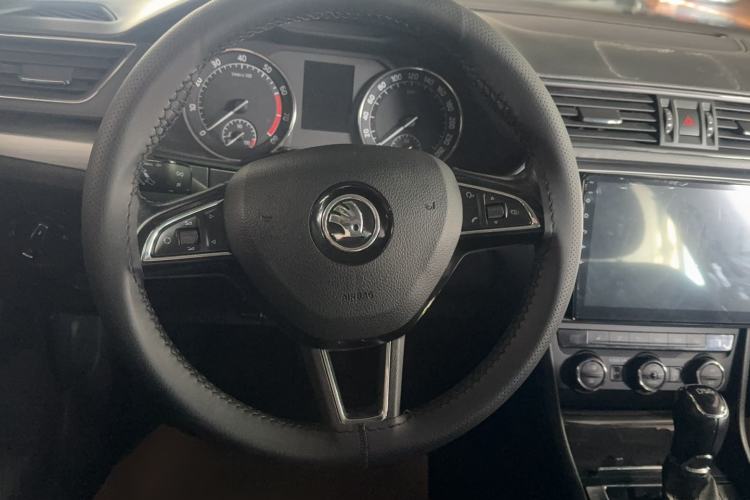 Used Skoda Superb 2016 TSI280 DSG Innovation Edition