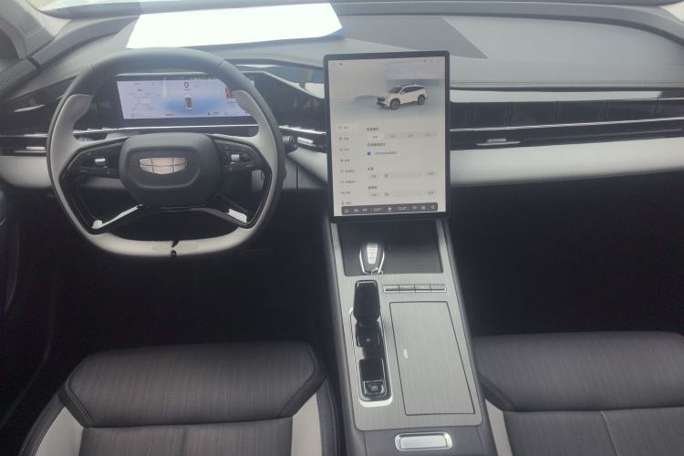 Used Geely Auto FX11 2024 1.5TD DCT Dragon Edition
