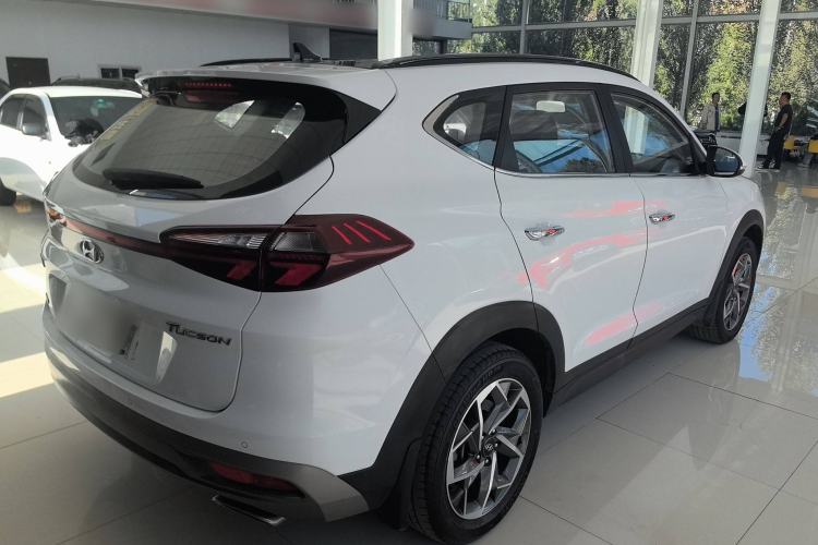 Used Hyundai Tucson 2020 280TGDi Two-Wheel-Drive GLS Fashion Edition China VI Standard
