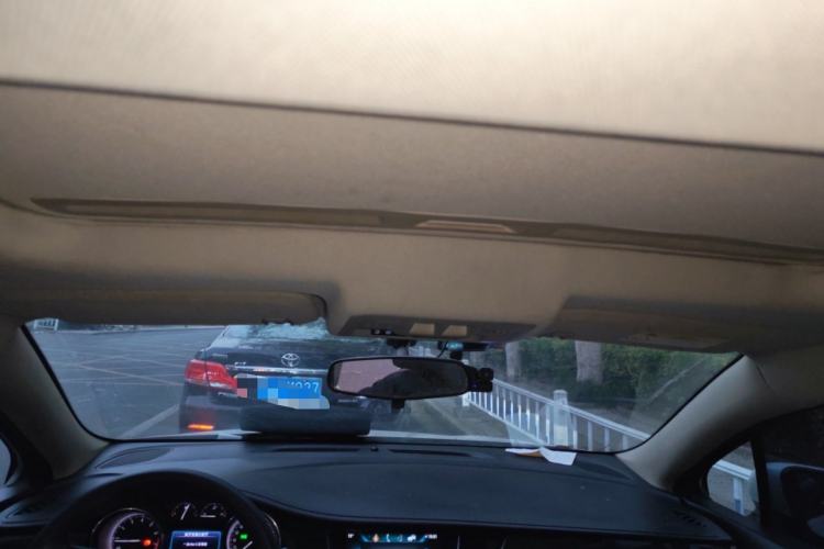 Used Buick Verano 2018 Sedan 20T Dual-Clutch Leading Model Headliner