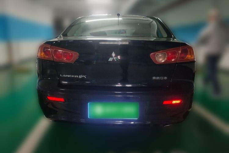 Used Mitsubishi Lancer EX 2012 1.8L Manual Charm Edition
