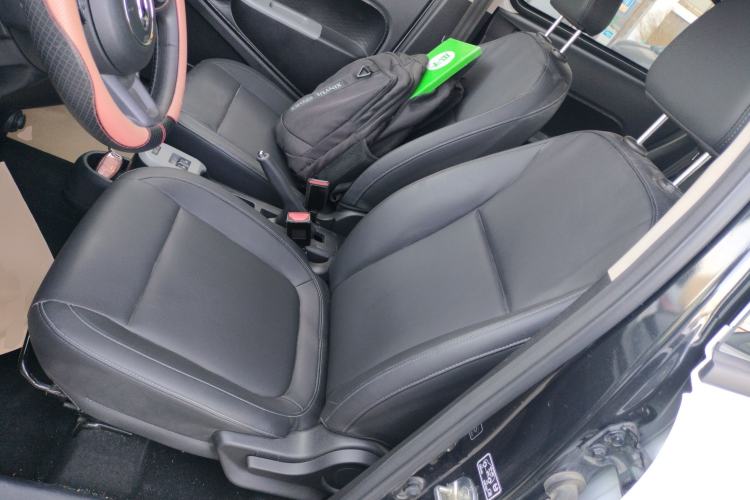 Used ORA Black Cat 2019 351 km Family Edition Left Front Seat