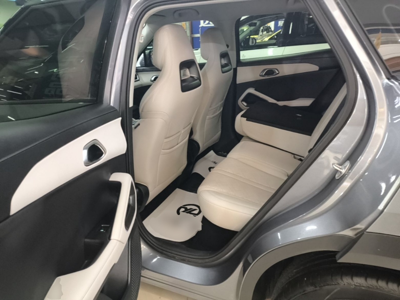 BYD Yuan UP 2024 401KM Leading Edition — снимка 20