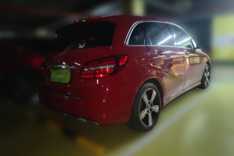 Used Mercedes-Benz B-Class 2017 B 200 Fashion Model