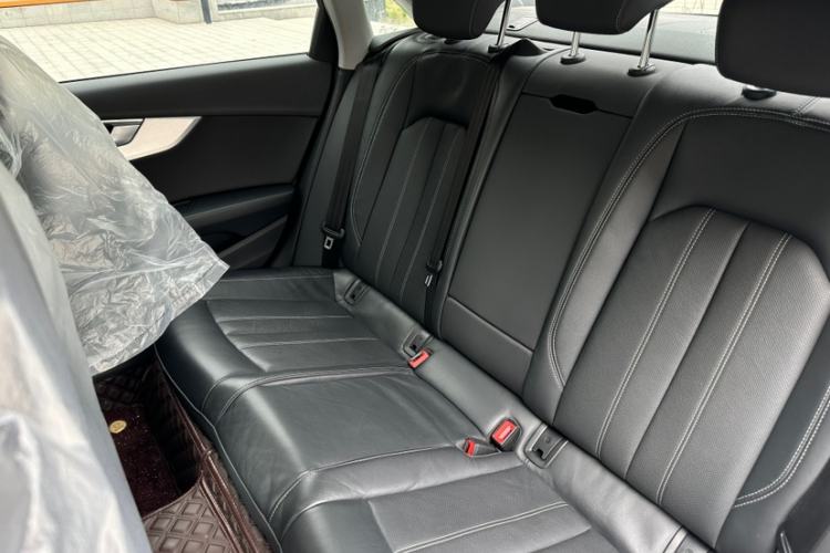 Used Audi A4L 2023 40 TFSI Fashion Dynamic Model