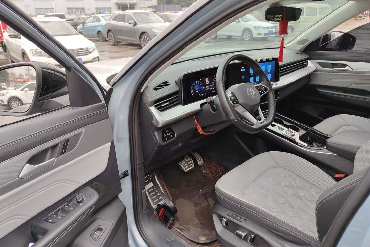 Used Volkswagen Tavendor 2023 380TSI Four-Wheel Drive R-Line Cruise Edition