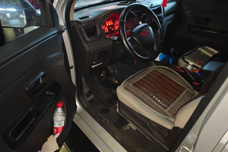 Used Wuling Hongguang V 2022 1.5L Jingqu Edition Electric-Assist LAR
