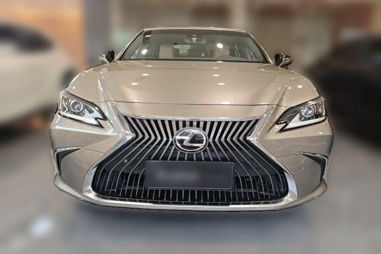 Used Lexus ES 2018 200 Luxury Edition China V Standard
