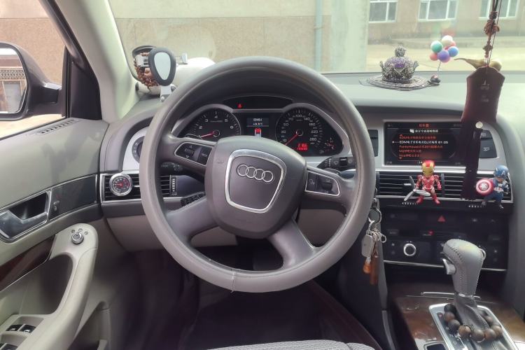 Used Audi A6L 2011 2.0 TFSI automatic Comfort trim
