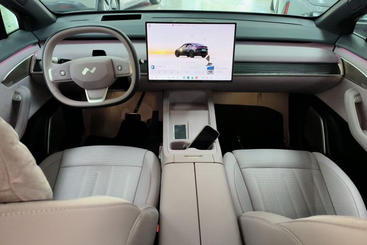 Used ONVO L60 2025 Model—60 kWh Rear-Wheel-Drive Version
