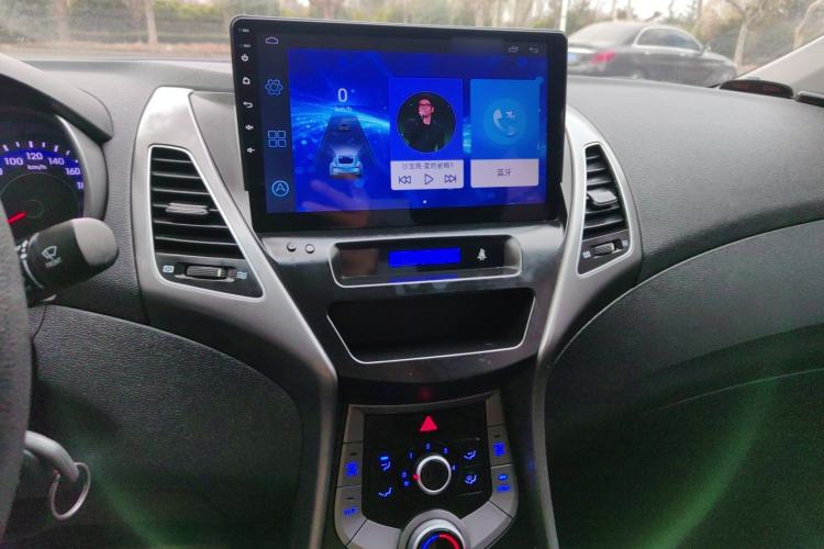 Used Hyundai Elantra (5th Generation / Langdong) 2015 1.6L Manual Fashion Edition