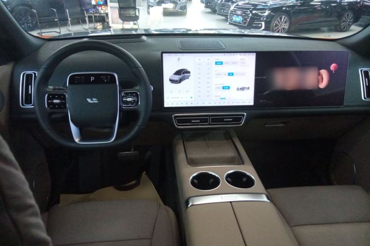 Used Li Auto L8 2025 Pro Smart Refresh Edition