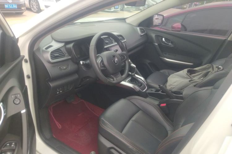 Used Renault Kadjar 2016 2.0L Two-Wheel Drive Comfort Edition Driver Seat