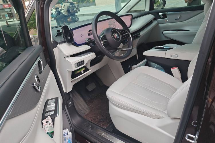 Used Buick GL8 New Energy 2024 Lu Zun Smart Edition 7-Seater
