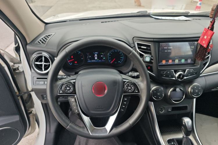 Used BYD Song 2017 Gaishi Upgrade Edition 1.5TID Automatic Luxury Model