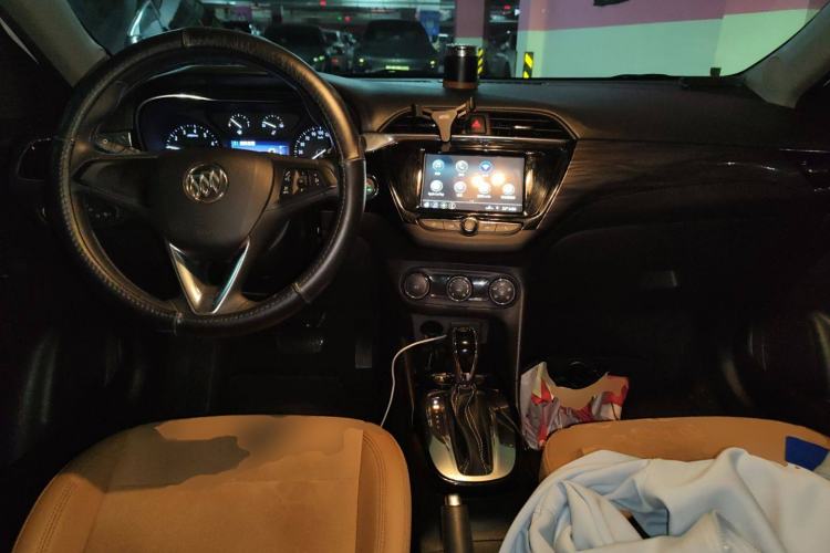 Used Buick Excelle 2018 15N CVT Luxury Version Center Console