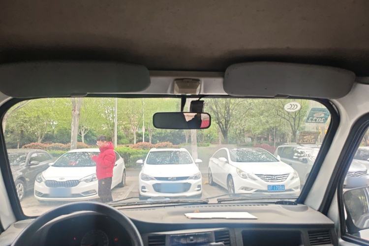 Used Wuling Zhiguang 2015 1.2L Practical LS-I Model