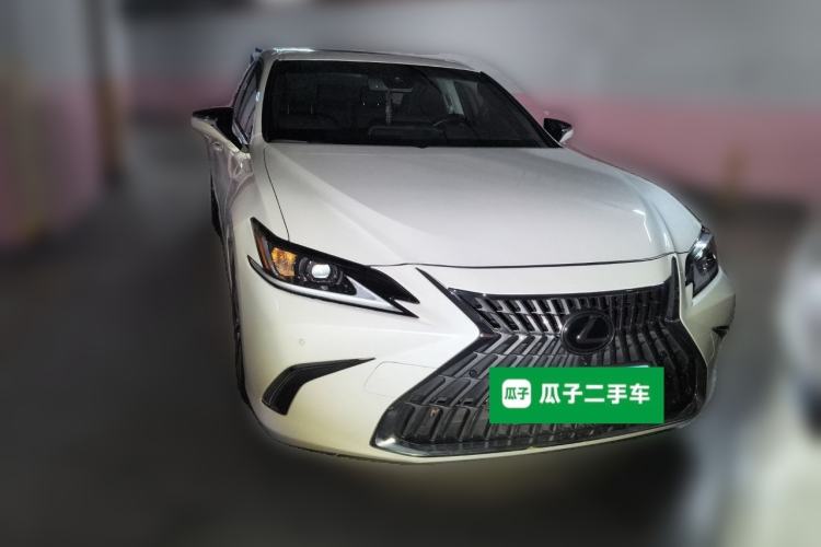 Used Lexus ES 2021 200 Excellence Edition Front