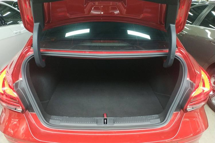 Used MG 5 Scorpio 2022 1.5T Trophy Sport Luxurious Edition
