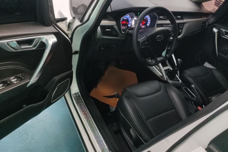 Used Geely Auto Vision X3 2017 1.5L Manual Luxury Model